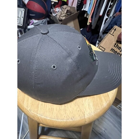 Bass Pro Club Men's Gray Baseball Cap Adjustable READ - Picture 4 of 5